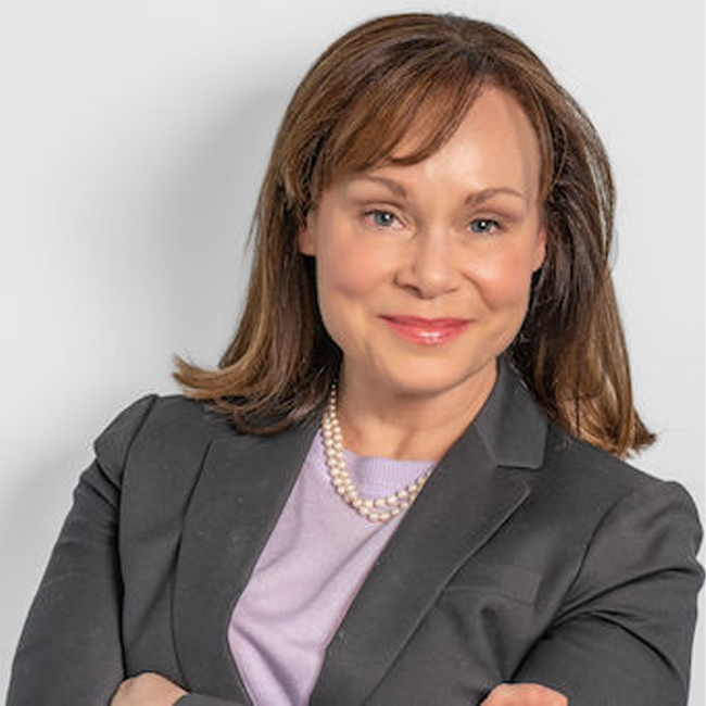 Profile photo of Julia Hogan